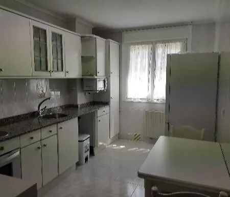 Апартаменты Luminoso Apartamento Con Wifi Хихон